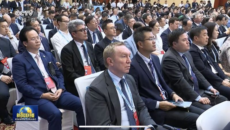 万里数据库GreatDB亮相上合组织数字经济论坛 与哈萨克斯坦人工智能发展协会签署合作协议 图2