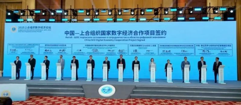 数据库行业红海角逐 万里数据库2025半年度营收逆势翻倍 图4