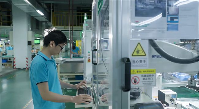 飞利浦商用显示器打造深度定制显示解决方案，助力智造升级！ 图3