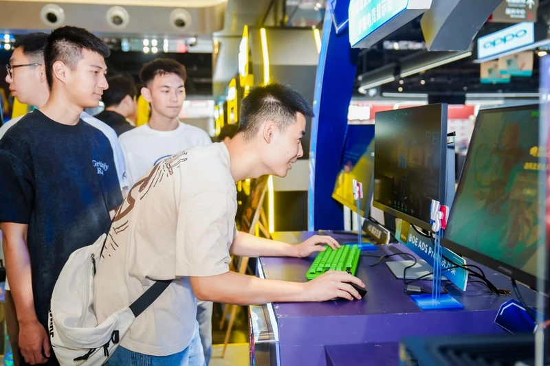 玩家大集结!EVNIA弈威实力护航618京东MALL超级玩家嘉年华 图7
