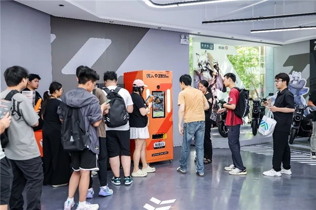 雅迪×绝区零快闪首站上海开启,门店已被绳匠挤满 图4