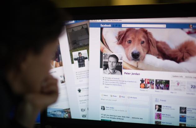 德司法部长：Facebook应被视为媒体公司 需打击仇视言论